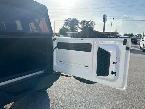 Certified 2023 Ford Bronco 4-Door AWD/4WD image 24