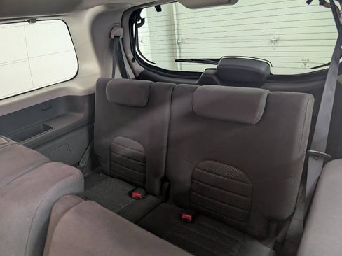 Used 2011 Nissan Pathfinder S AWD/4WD image 14