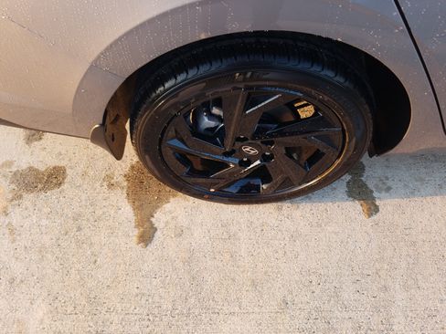 New 2026 Hyundai Elantra Sport image 23