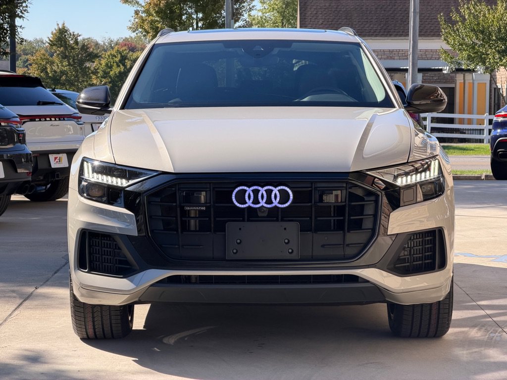 Used 2023 Audi Q8 Premium w/ Convenience Package AWD/4WD image 4