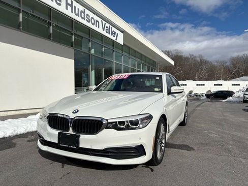 Used 2019 BMW 530i xDrive w/ Convenience Package image 1