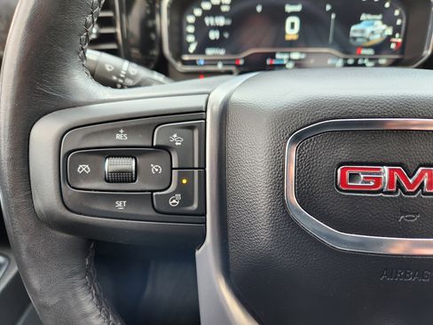 Used 2022 GMC Sierra 1500 Elevation w/ LPO, Elevation Black Package image 19