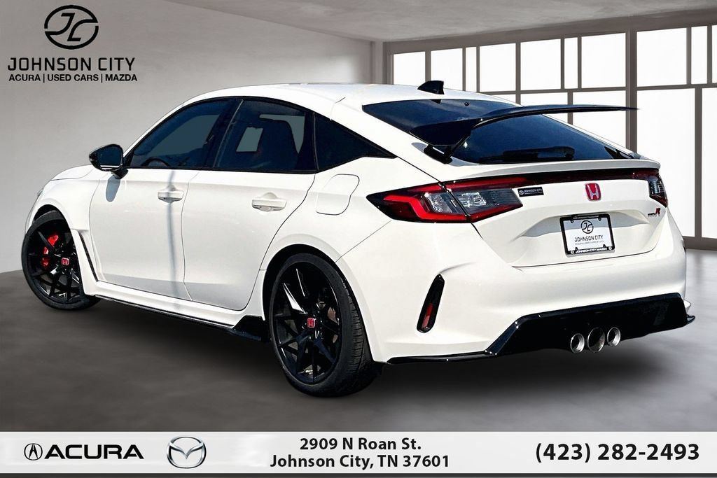 Used 2024 Honda Civic Type R image 13