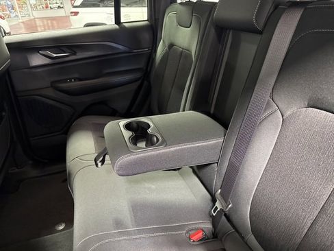 New 2025 Jeep Grand Cherokee Laredo X w/ Luxury Tech Group I image 30