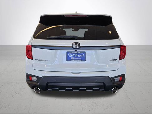 Used 2022 Honda Passport EX-L image 8