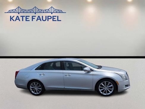 Used 2013 Cadillac XTS Premium FWD image 8