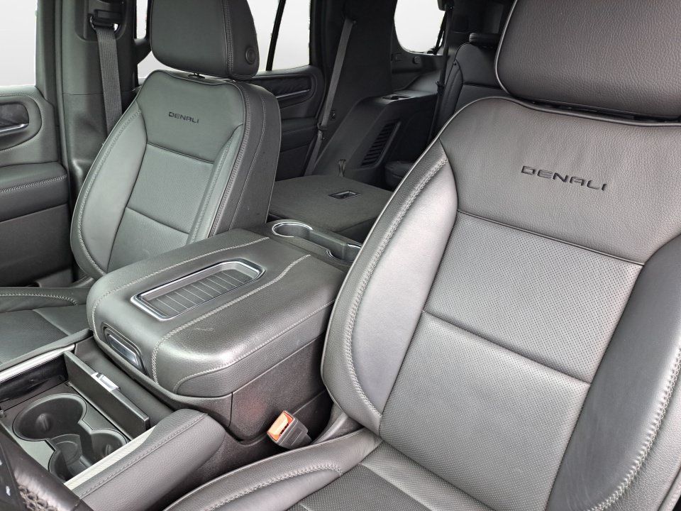 Used 2022 GMC Yukon Denali AWD/4WD image 11