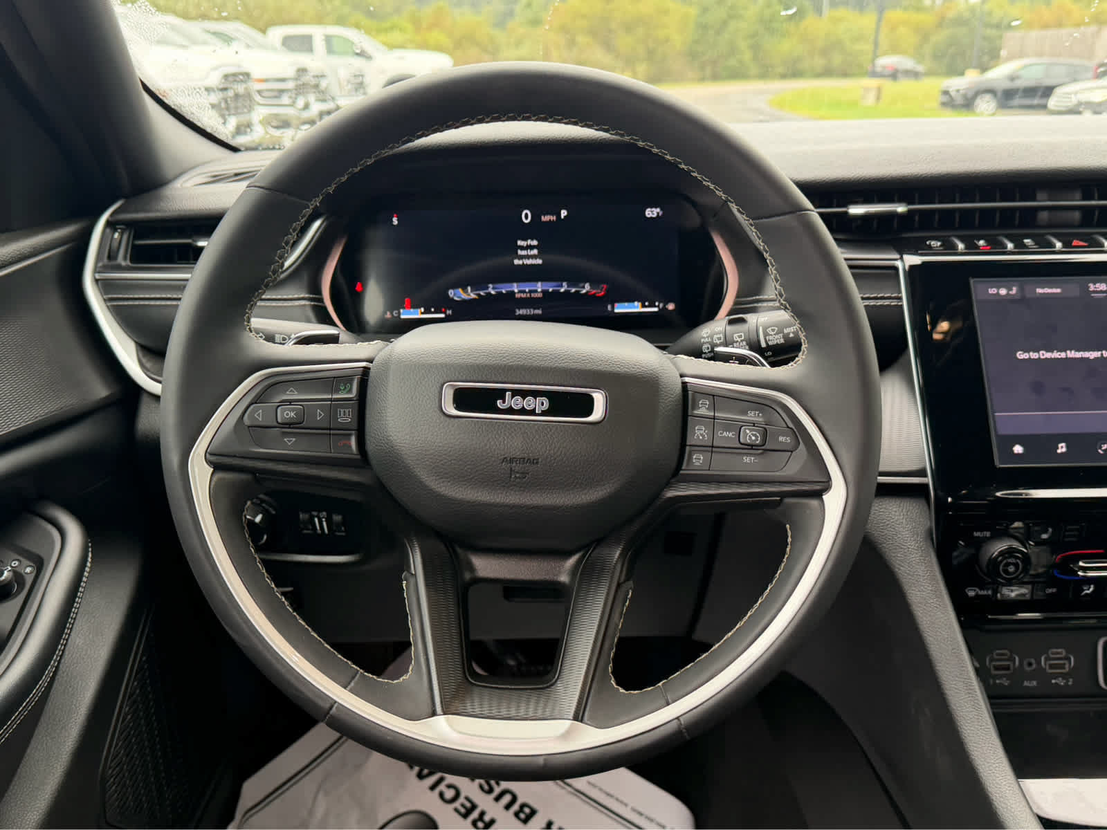 Used 2023 Jeep Grand Cherokee Altitude AWD/4WD image 24