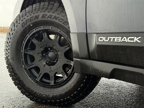 Used 2013 Subaru Outback 2.5i Limited w/ Moonroof Pkg image 27