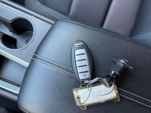 Used 2025 Nissan Altima 2.5 SV image 24