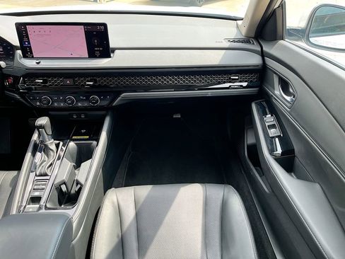 Used 2024 Honda Accord Touring image 23