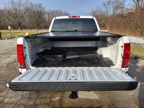 Used 2011 GMC Sierra 1500 SLT w/ All-Terrain Package image 10