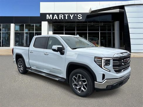 New 2026 GMC Sierra 1500 SLT w/ SLT Premium Plus Package image 1