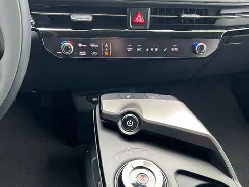 New 2025 Kia EV6 Light w/ Light LR Technology Package image 20