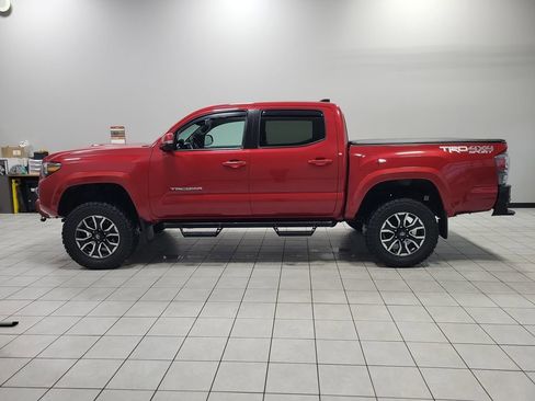 Used 2022 Toyota Tacoma TRD Sport image 51
