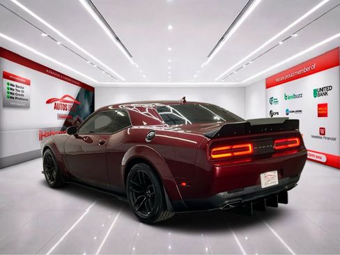 Used 2019 Dodge Challenger R/T Scat Pack RWD image 6