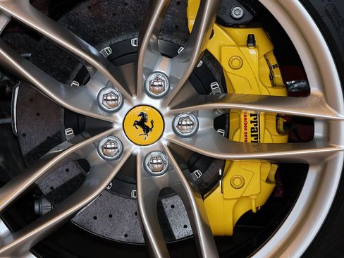 Certified 2019 Ferrari 488 Spider RWD image 62
