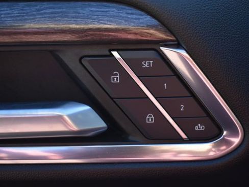 Certified 2023 Chevrolet Silverado 1500 LTZ w/ LTZ Premium Package image 28