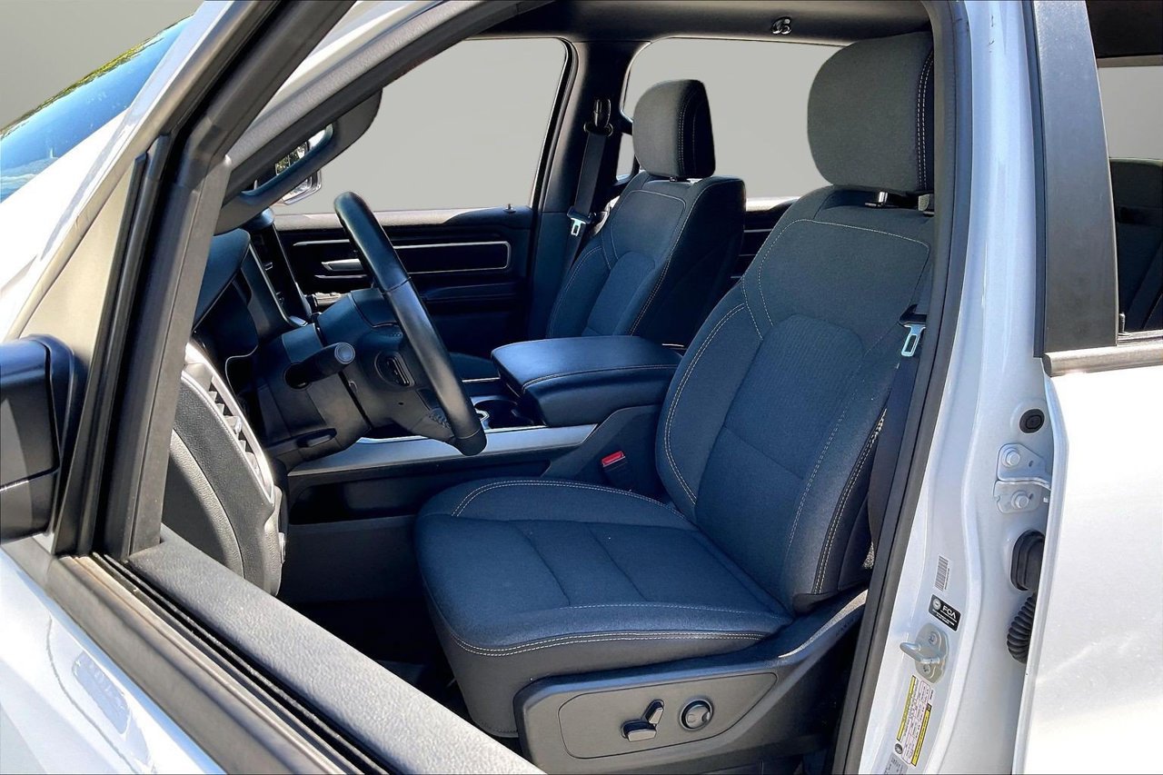 Used 2023 RAM 1500 Big Horn AWD/4WD image 20