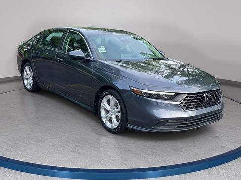 Used 2024 Honda Accord LX image 3
