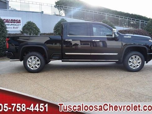 New 2025 Chevrolet Silverado 3500 High Country w/ High Country Premium Package image 10