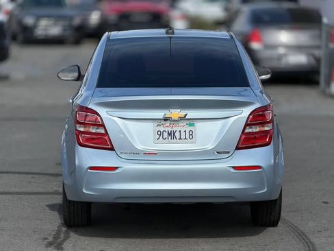 Used 2018 Chevrolet Sonic Premier FWD image 16