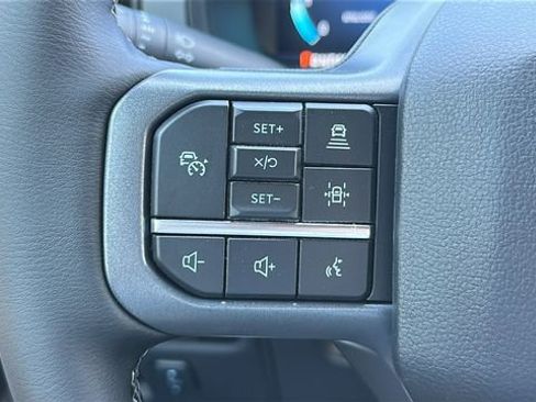 New 2025 Ford F150 Lariat w/ Equipment Group 501A Mid image 24