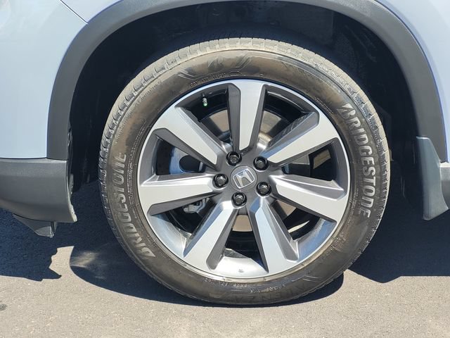 Used 2025 Honda Pilot Touring image 11