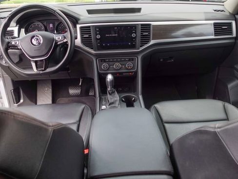 Used 2019 Volkswagen Atlas SE FWD image 4