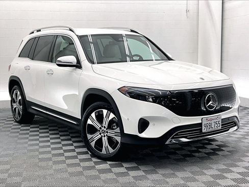 Certified 2024 Mercedes-Benz EQB 250+ image 34