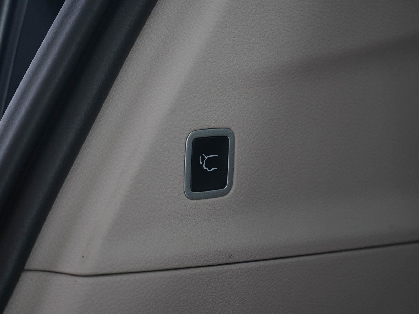 Used 2023 Chrysler Pacifica Touring-L FWD image 20