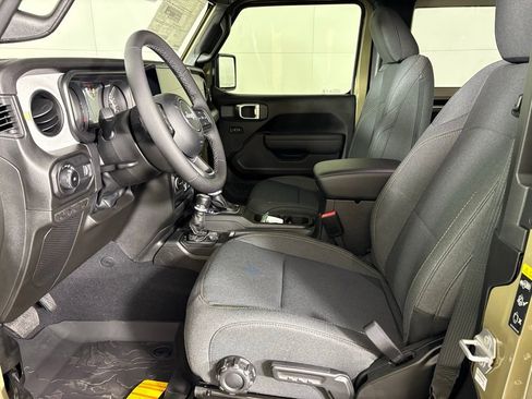 New 2026 Jeep Wrangler Sport S AWD/4WD image 17