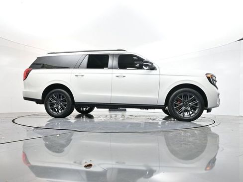 New 2025 Ford Expedition Max Platinum w/ Stealth Performance Package image 36