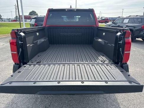 Used 2026 Toyota Tacoma SR AWD/4WD image 13