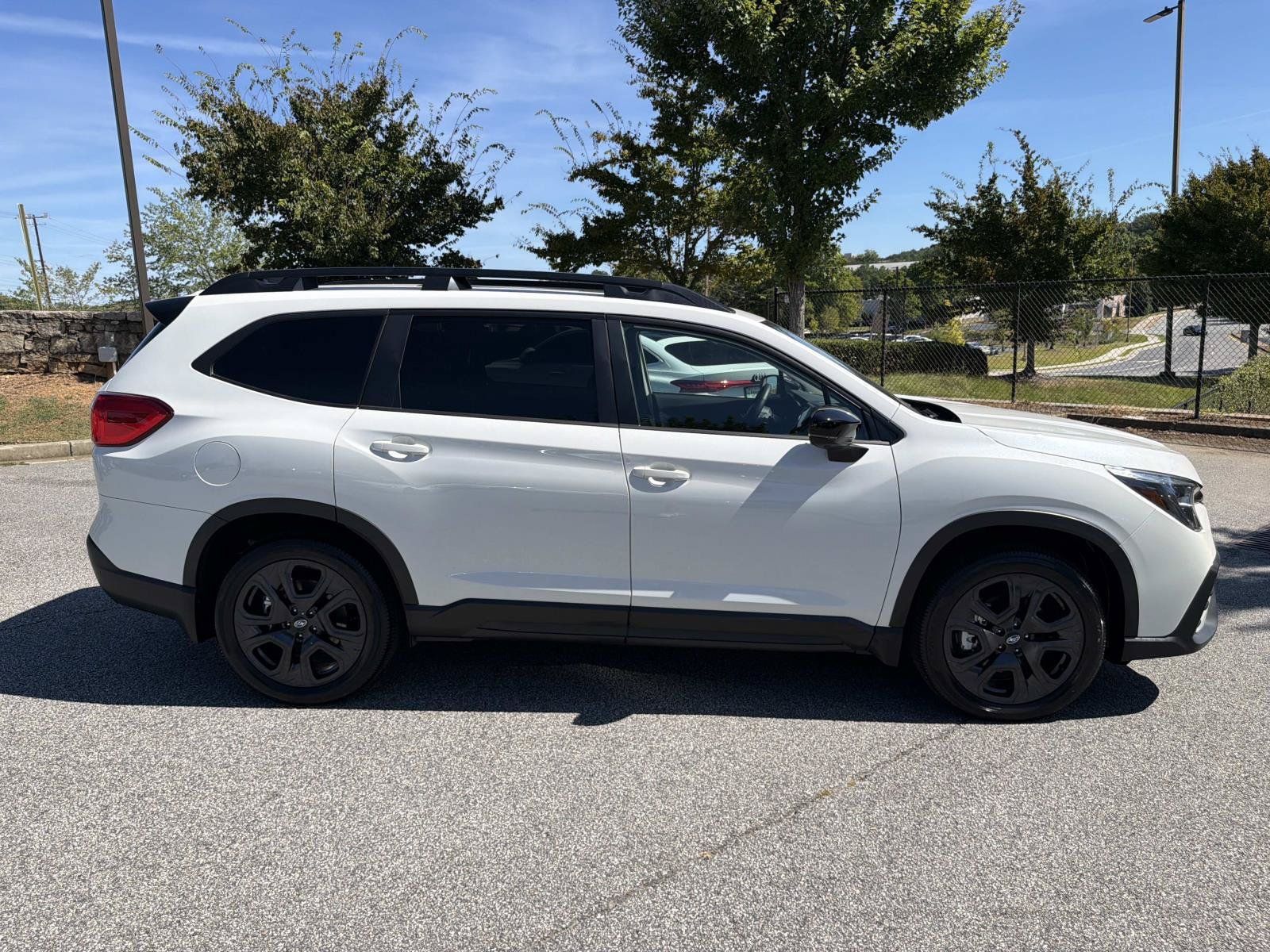 Certified 2026 Subaru Ascent Bronze Edition AWD/4WD image 11