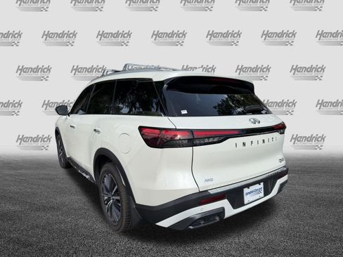 Used 2023 INFINITI QX60 Sensory AWD/4WD image 7