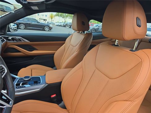 Used 2026 BMW M440i Coupe RWD image 15