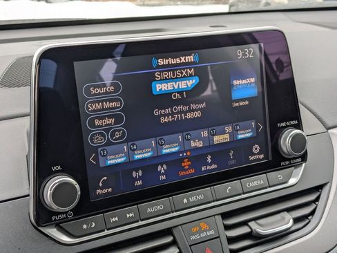 Used 2025 Nissan Altima 2.5 SR image 22