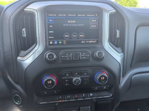 Certified 2022 Chevrolet Silverado 1500 LT w/ Bed Protection Package AWD/4WD image 15