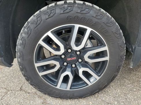 Certified 2023 GMC Sierra 1500 AT4 w/ AT4 Premium Package image 35