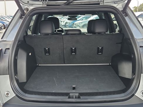 Used 2026 GMC Terrain Elevation w/ Elevation Premium Package image 7