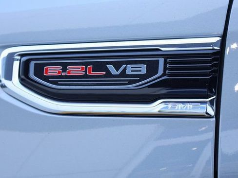 New 2026 GMC Sierra 1500 Denali w/ Technology Package AWD/4WD image 8