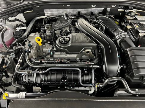 Used 2025 Volkswagen Jetta S image 33