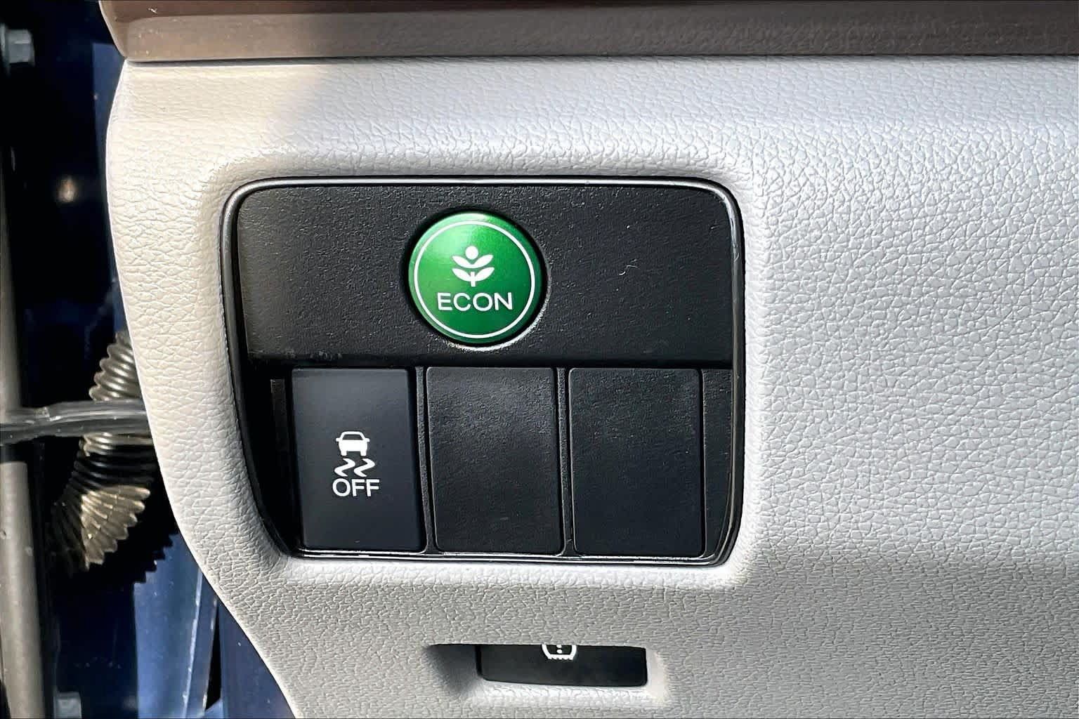 Used 2017 Honda Accord EX image 33