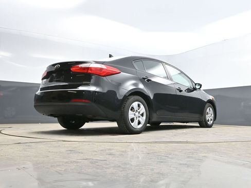 Used 2015 Kia Forte LX image 43