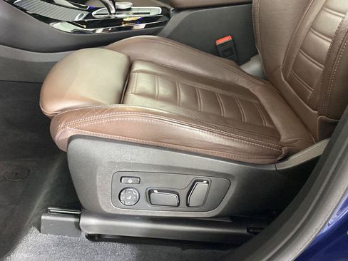 Used 2024 BMW X3 xDrive30i w/ Premium Package AWD/4WD image 15