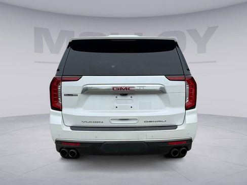 Used 2021 GMC Yukon XL Denali w/ Denali Ultimate Package AWD/4WD image 4