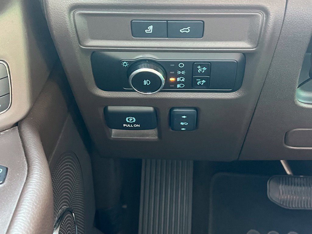 Used 2024 Ford Expedition King Ranch AWD/4WD image 31
