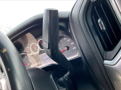 Used 2020 Chevrolet Silverado 2500 LT w/ Z71 Off-Road Package image 30