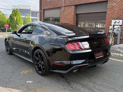 Used 2018 Ford Mustang Premium w/ Equipment Group 201A RWD image 18